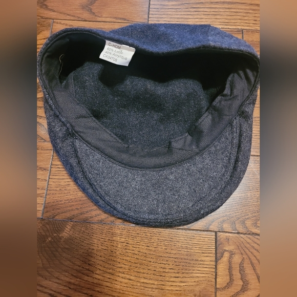 NWOT Hat -  Flat Hat, Never Worn. - Picture 3 of 5